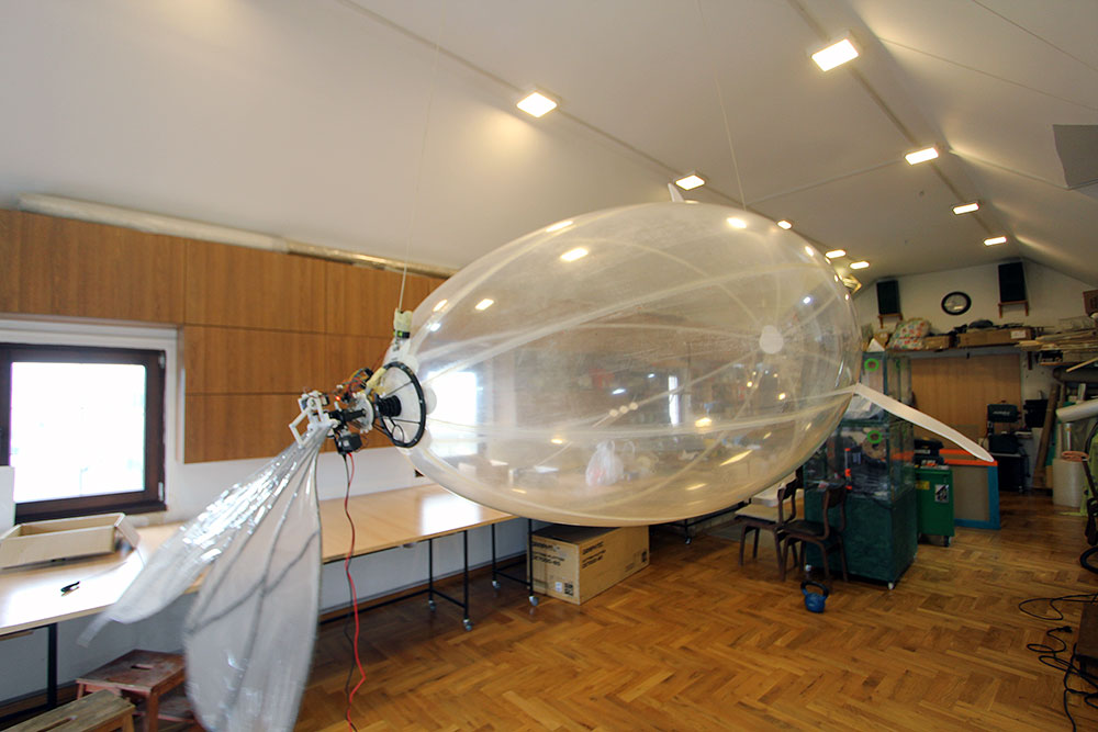Whale-Blimp-tail-detail